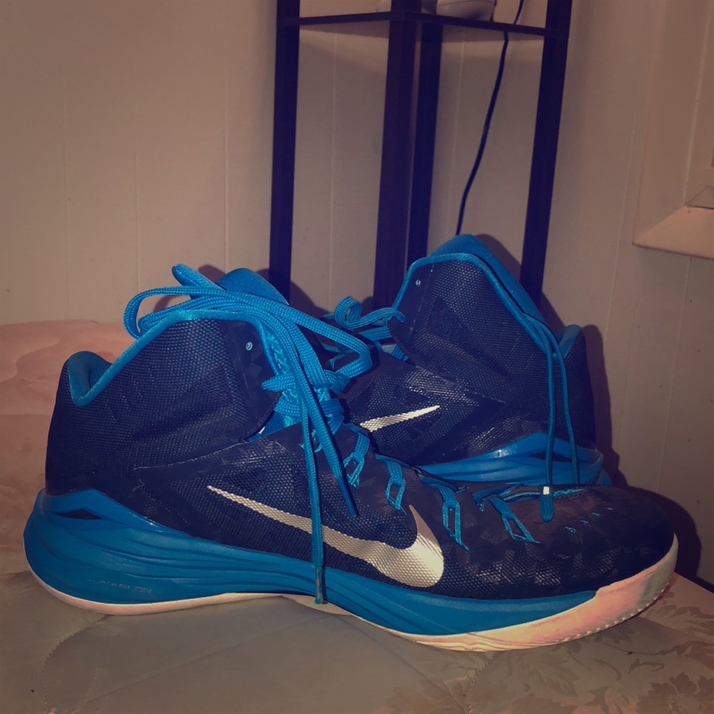 Nike Hyperdunk NEW!